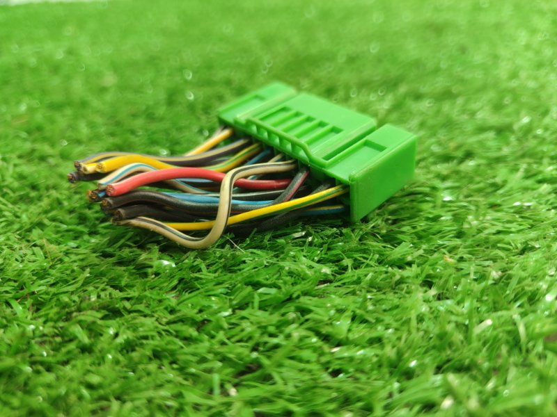 Фишка разъем Toyota Carina 1989 st170