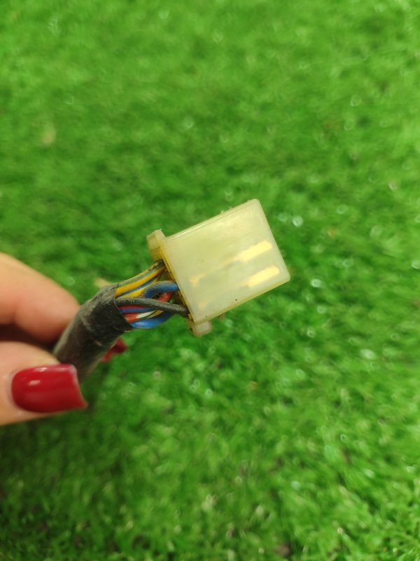 Фишка разъем Toyota Carina 1989 st170