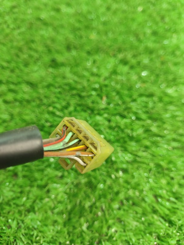 Фишка разъем Toyota Carina 1989 st170