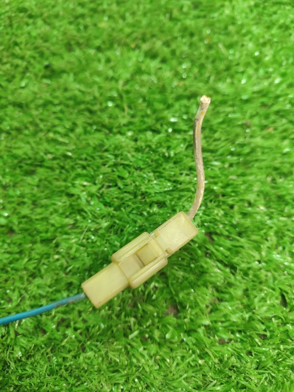 Фишка разъем Toyota Carina 1989 st170