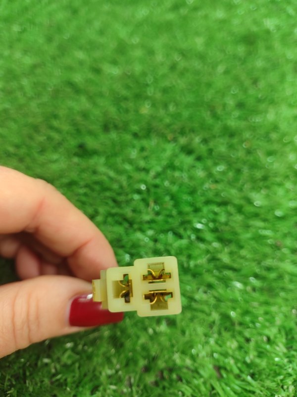 Фишка разъем Toyota Carina 1989 st170