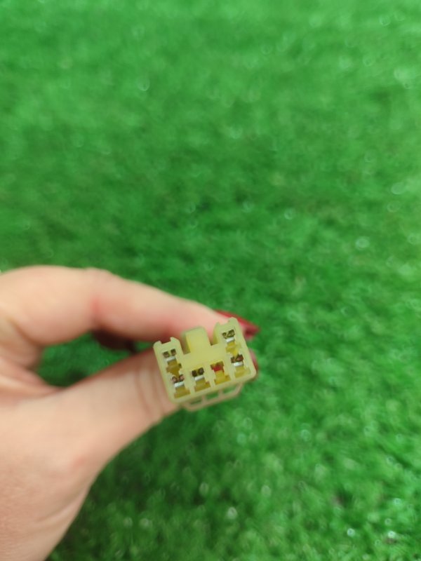 Фишка разъем Toyota Carina 1989 st170