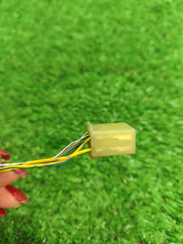 Фишка разъем Toyota Carina 1989 st170