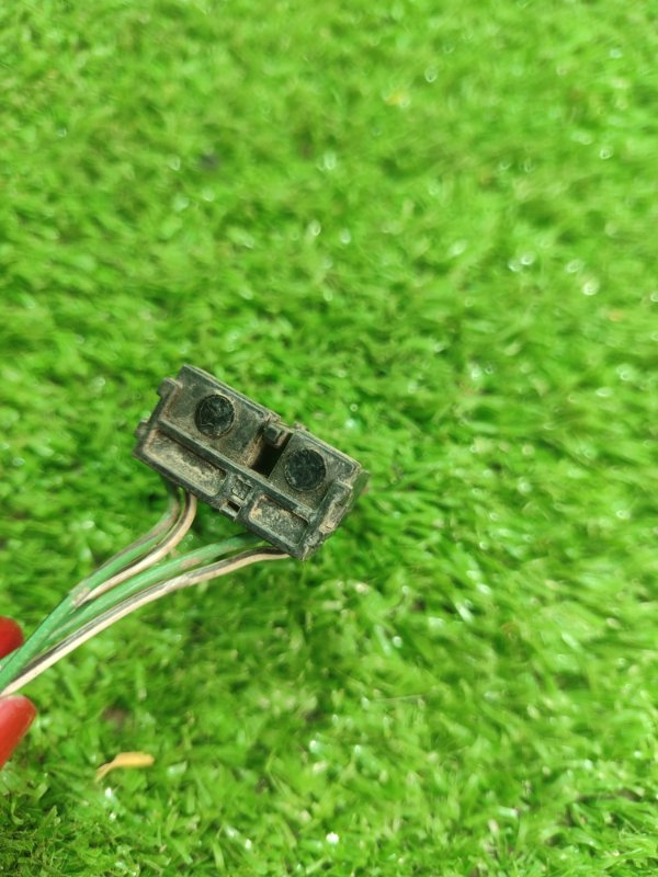 Фишка разъем Toyota Carina 1989 st170