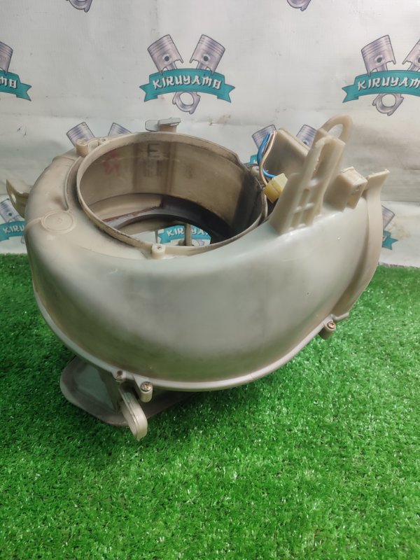 Корпус моторчика отопителя Toyota Carina 1989 st170