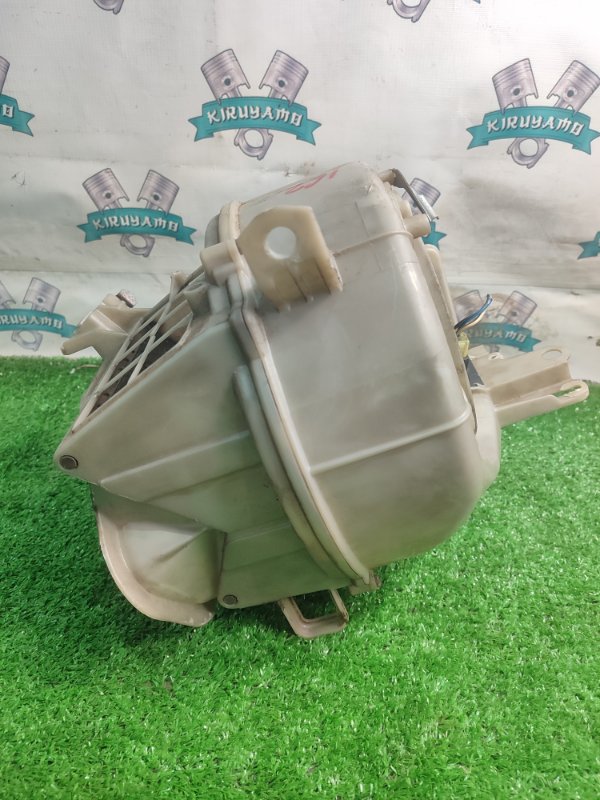 Корпус моторчика отопителя Toyota Carina 1989 st170