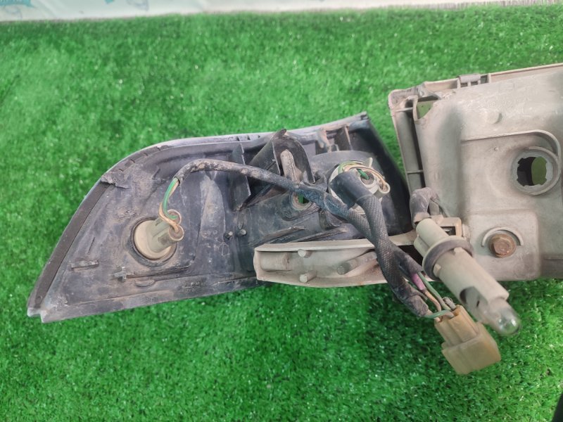 Фара Toyota Carina 1989 st170