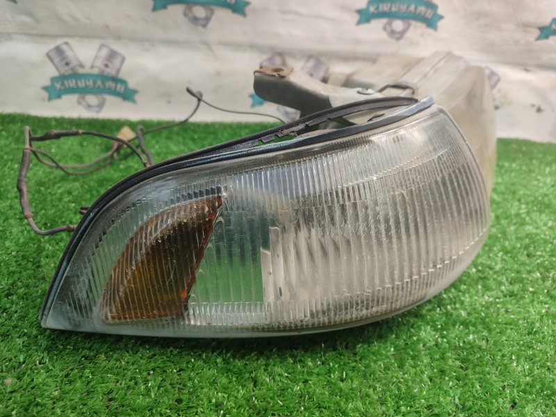 Фара Toyota Carina 1989 st170