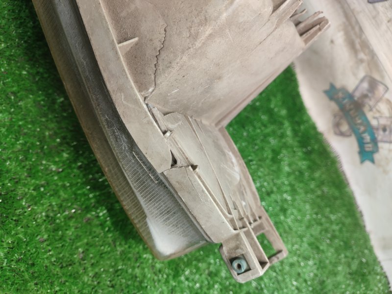 Фара Toyota Carina 1989 st170