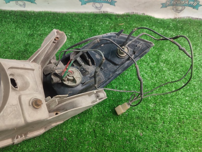 Фара Toyota Carina 1989 st170