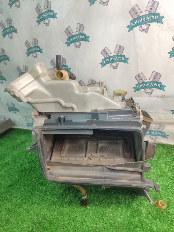 Корпус печки Toyota Carina 1989 st170