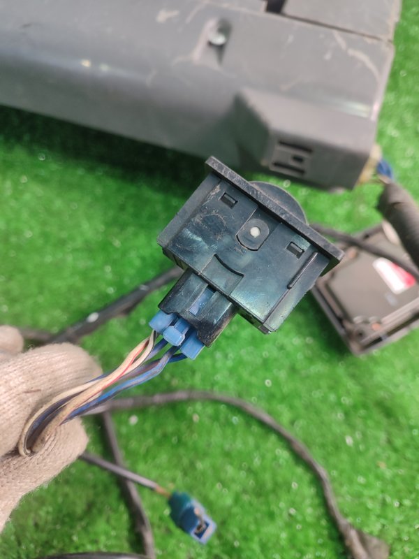 Ионизатор Toyota Carina 1989 st170