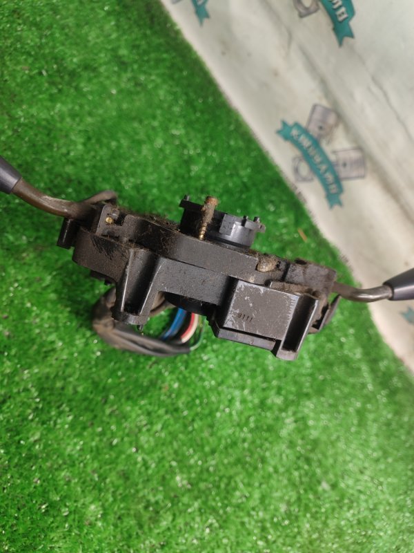 Блок подрулевых переключателей Toyota Carina 1989 st170