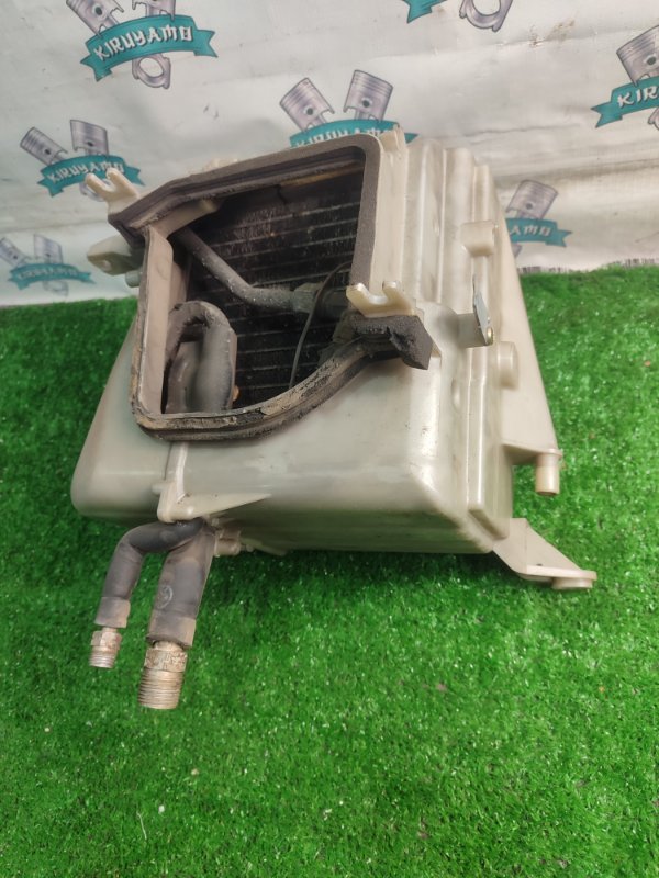 Корпус печки Toyota Carina 1989 st170