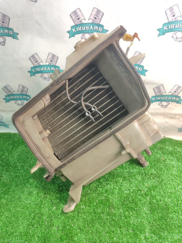 Корпус печки Toyota Carina 1989 st170