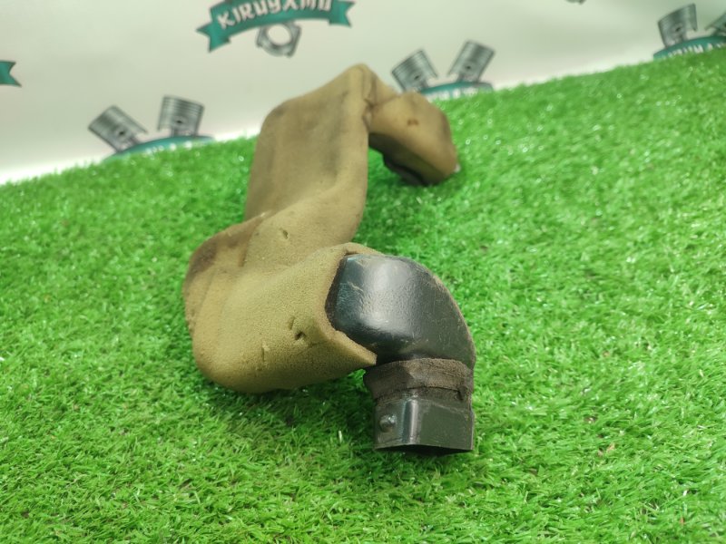 Воздуховод салона Toyota Carina 1989 st170