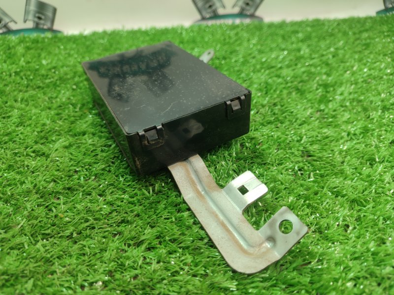 Блок управления климат-контролем Toyota Carina 1989 st170