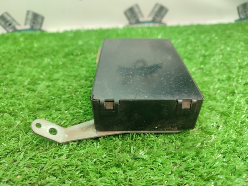 Блок управления климат-контролем Toyota Carina 1989 st170