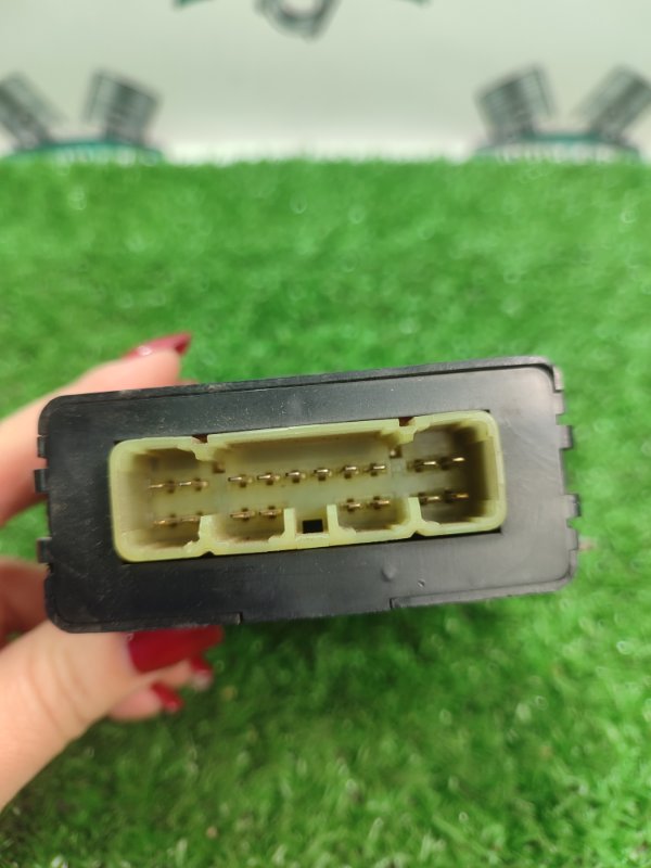 Блок управления климат-контролем Toyota Carina 1989 st170