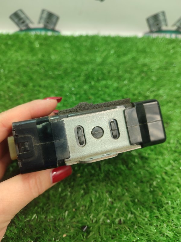 Блок управления климат-контролем Toyota Carina 1989 st170