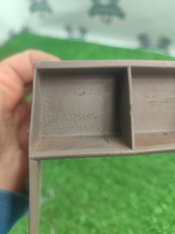 Накладка центральной консоли лада калина 2007 11193