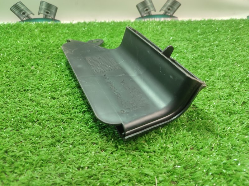 Воздуховод салона Volkswagen Touareg