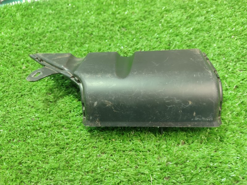 Воздуховод салона Volkswagen Touareg