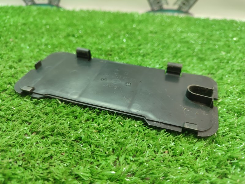 Накладка полки багажника Volkswagen Touareg