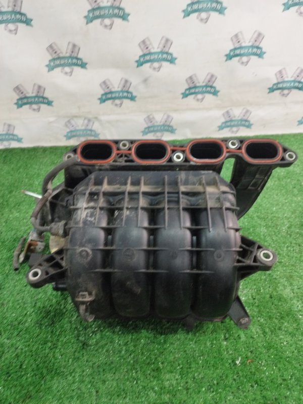 Коллектор впускной Toyota Verso 2009 ZGR21L-GRXEPW