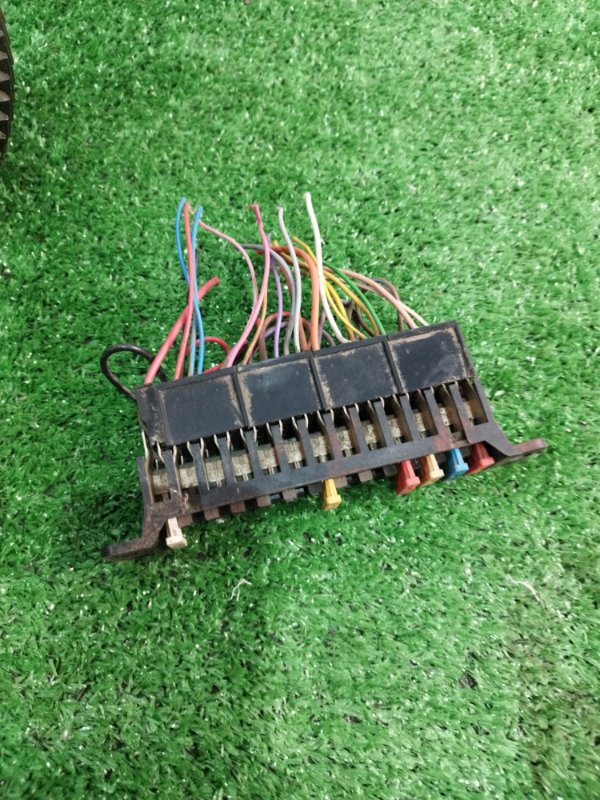 Блок предохранителей лада 21053 1997 2105