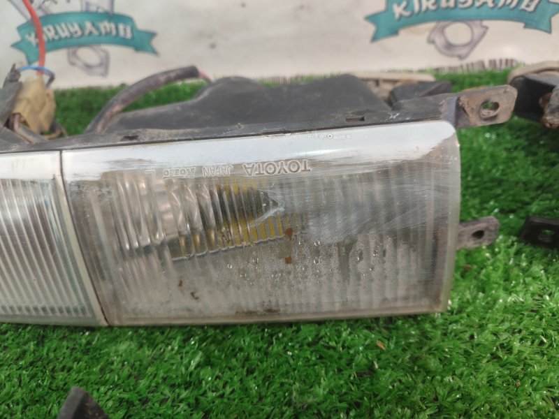Фара противотуманная Toyota Carina 1989 st170
