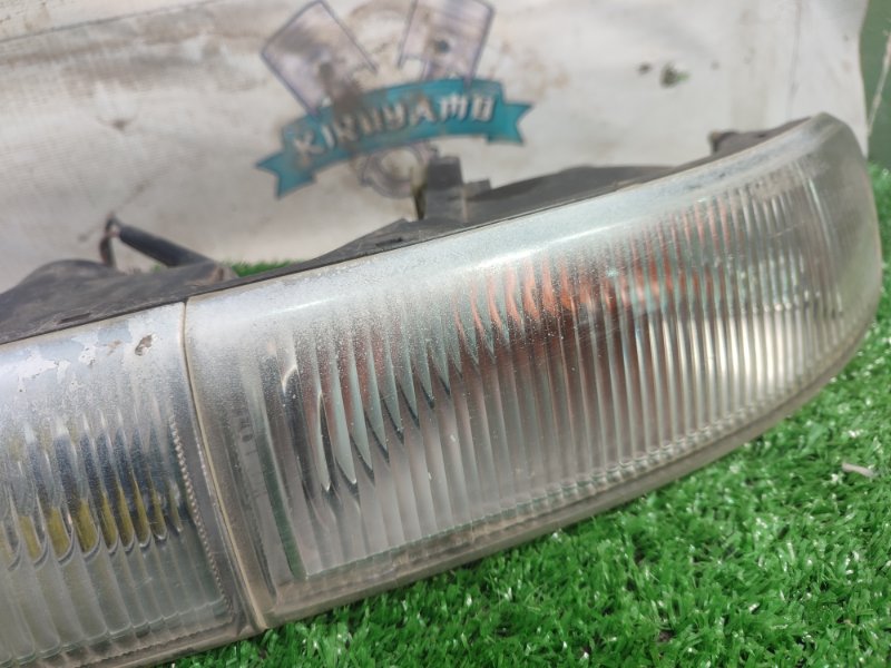 Фара противотуманная Toyota Carina 1989 st170