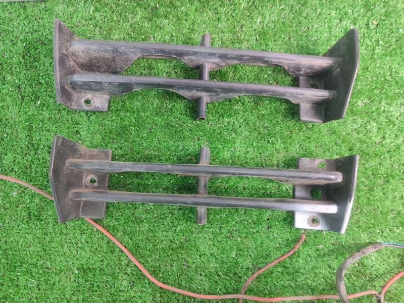 Фара противотуманная Toyota Carina 1989 st170