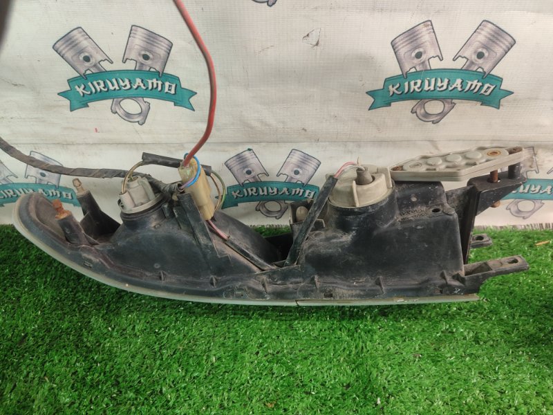 Фара противотуманная Toyota Carina 1989 st170