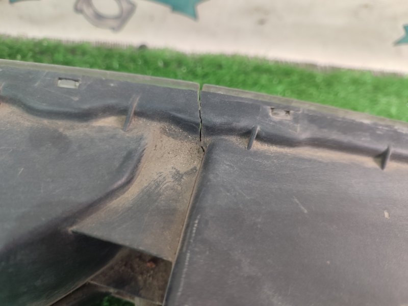 Фара противотуманная Toyota Carina 1989 st170