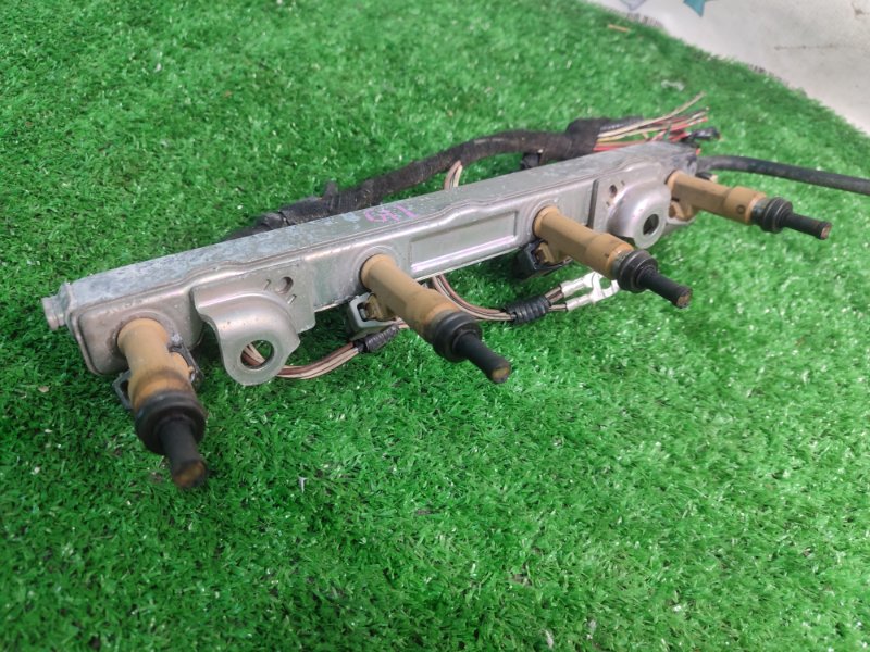 Топливная рейка Toyota Verso 2009 ZGR21L-GRXEPW