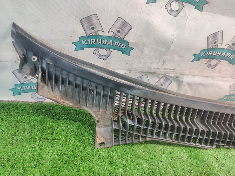 Решетка, жабо под дворники Toyota Carina 1989 st170