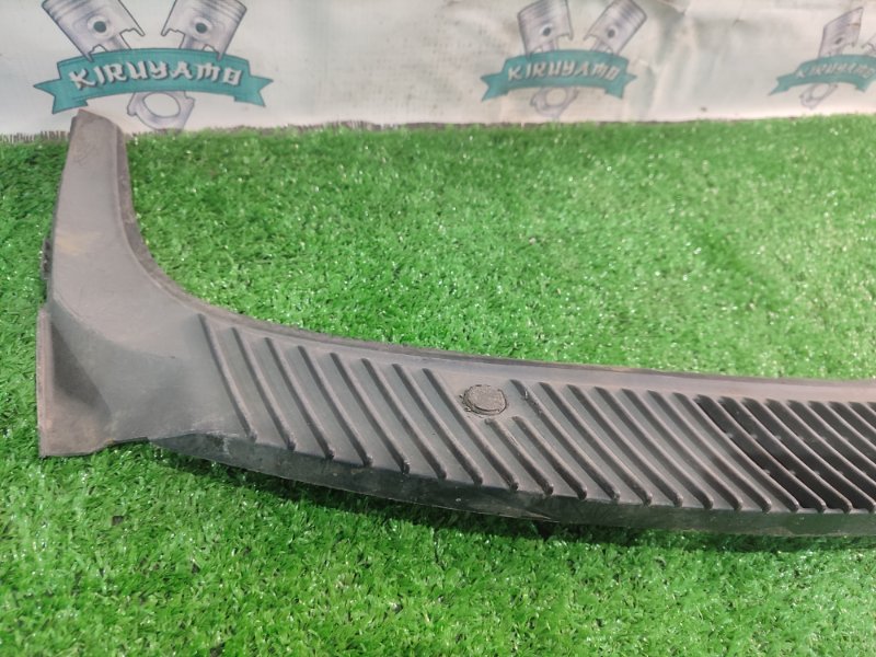 Решетка, жабо под дворники лада калина 2007 11193