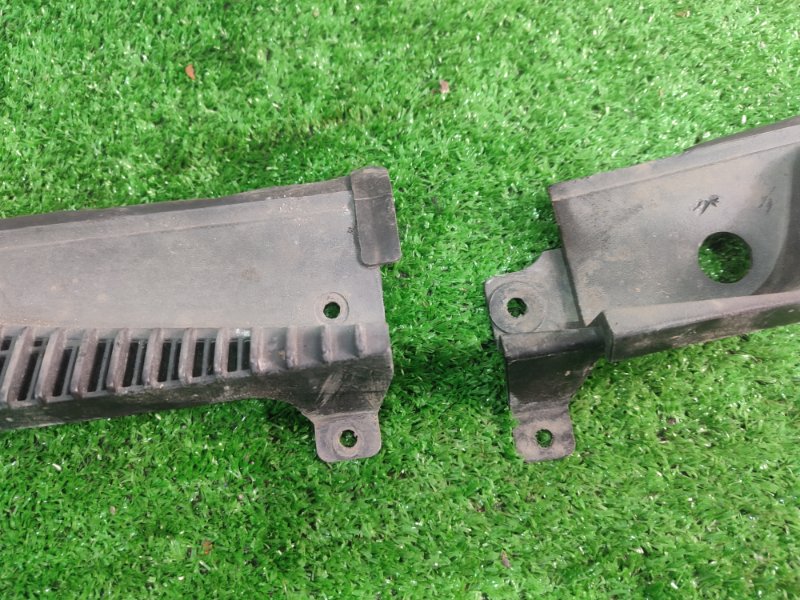 Решетка, жабо под дворники лада калина 2007 11193