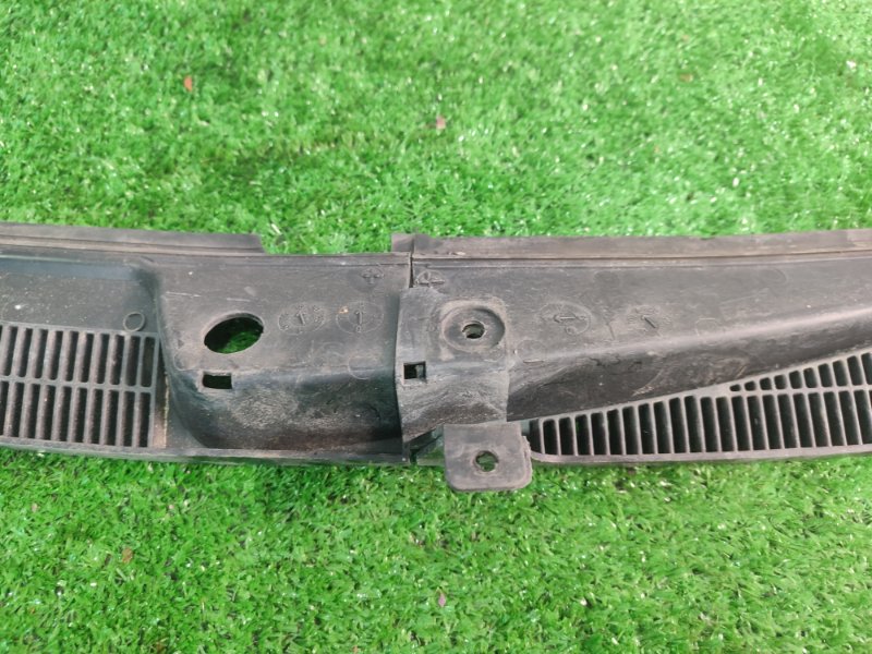 Решетка, жабо под дворники лада калина 2007 11193