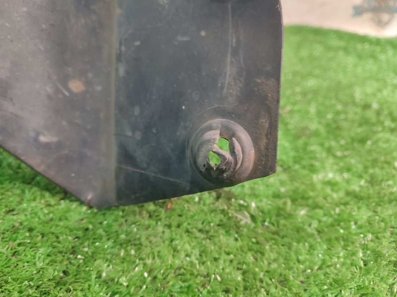 Накладка стойки лобового стекла газель 3302