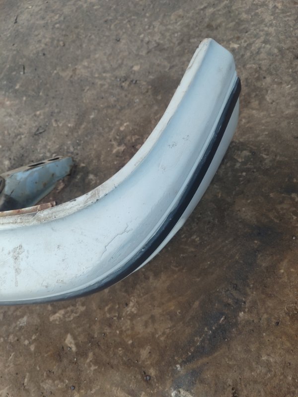 Бампер Toyota Carina 1989 st170