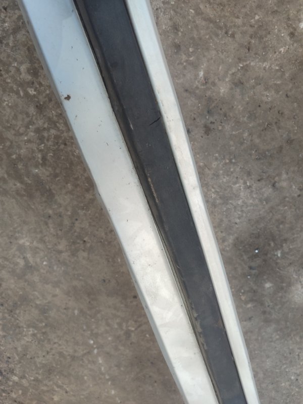 Бампер лада 2105 21053