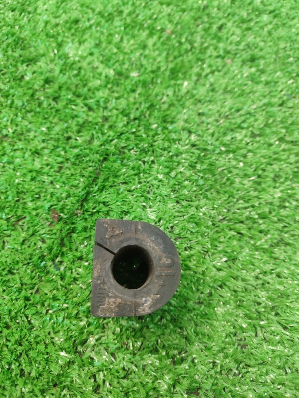 Втулка стабилизатора Toyota Carina 1989 st170