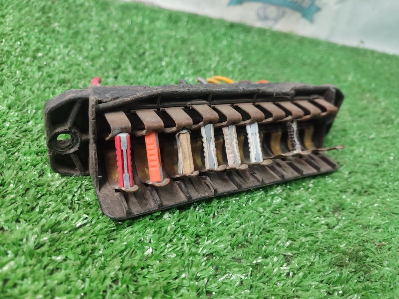 Блок предохранителей лада 2107 седан