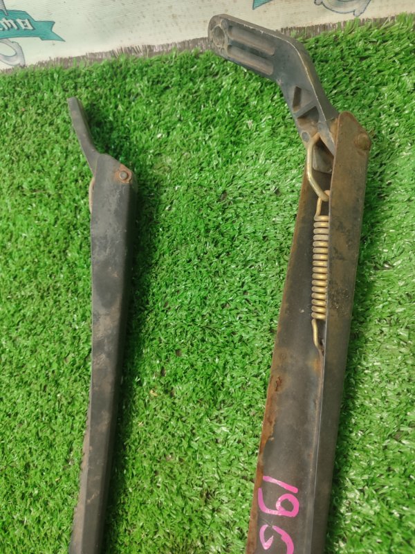 Щёткодержатель поводок лада 2110 2110