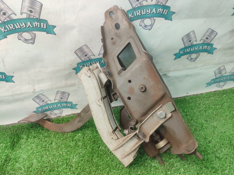 Педаль тормоза Opel Vectra B