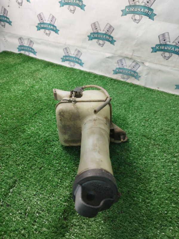 Бачок стеклоомывателя Toyota Carina 1989 st170