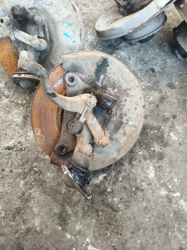 Кулак поворотный лада 2107 седан