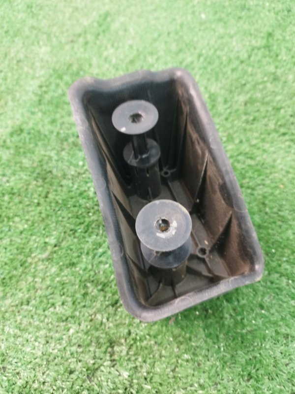 Подставка под ногу Toyota Carina 1989 st170